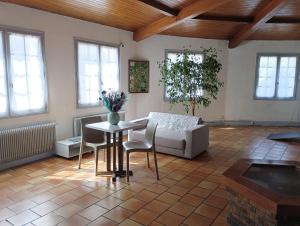 hotel le cheval blanc