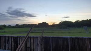 calatagans bahay kubo with beach access