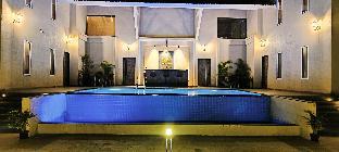 isola luxury farm suites