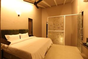 isola luxury farm suites