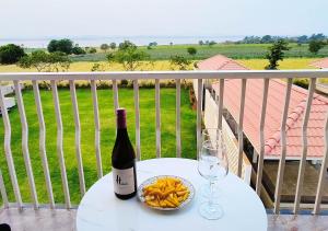 isola luxury farm suites