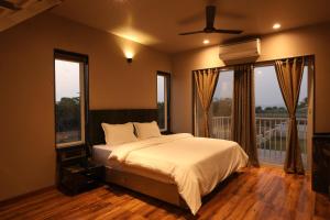 isola luxury farm suites