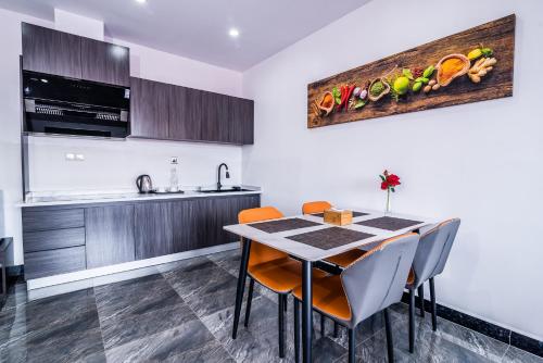 aandj kampot boutique