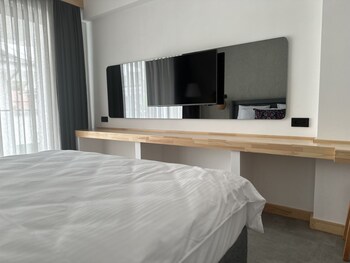 s cape hotel fethiye