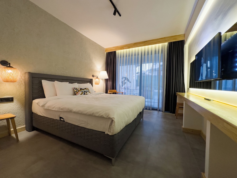 s cape hotel fethiye