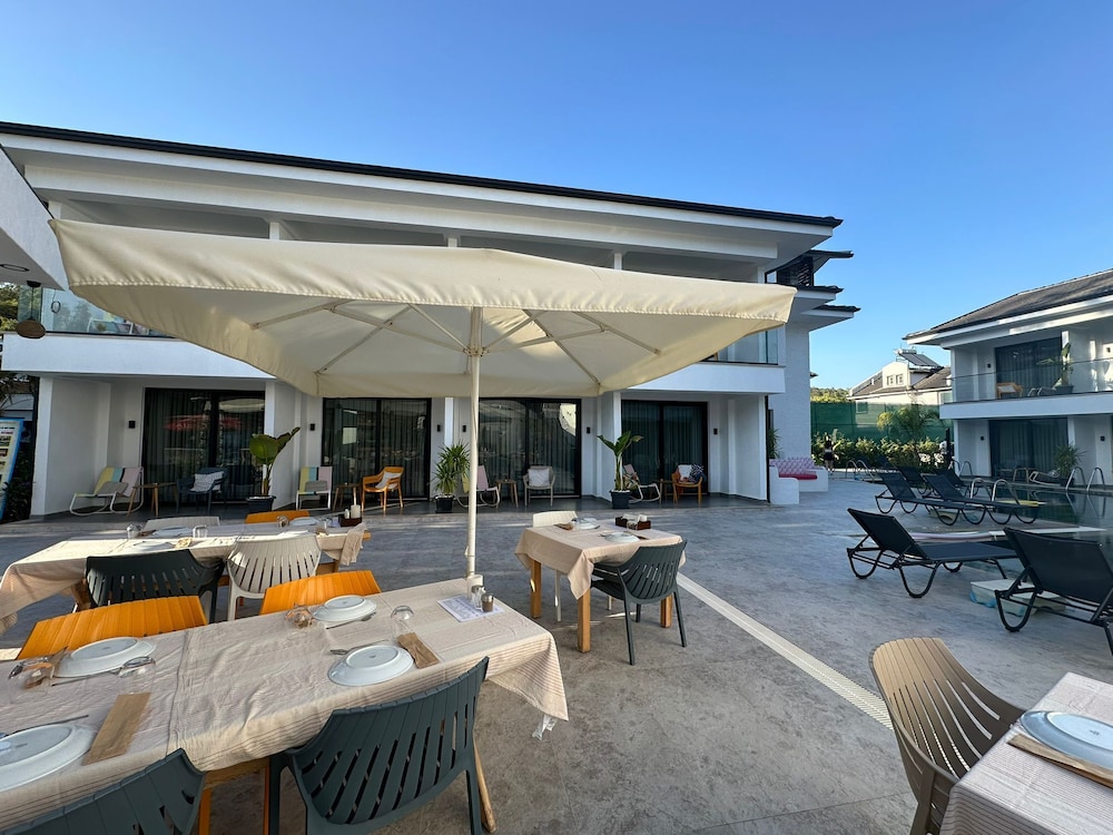 s cape hotel fethiye