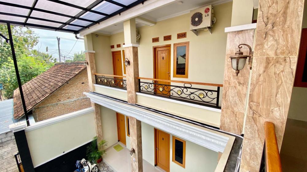 madina guest house syariah near gembira loka zoo yogyakarta mitra reddoorz