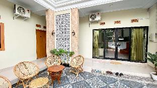 madina guest house syariah near gembira loka zoo yogyakarta mitra reddoorz