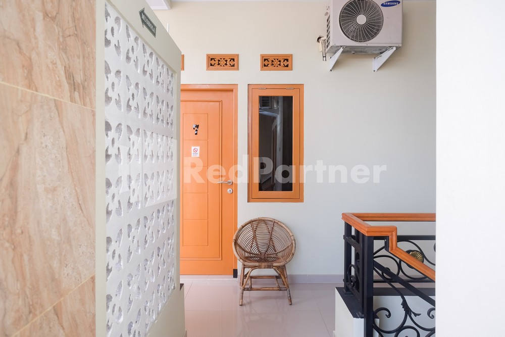 Madina Guest House Syariah Near Gembira Loka Zoo Yogyakarta Mitra Reddoorz,Indonesia>>Yogyakarta,1 star