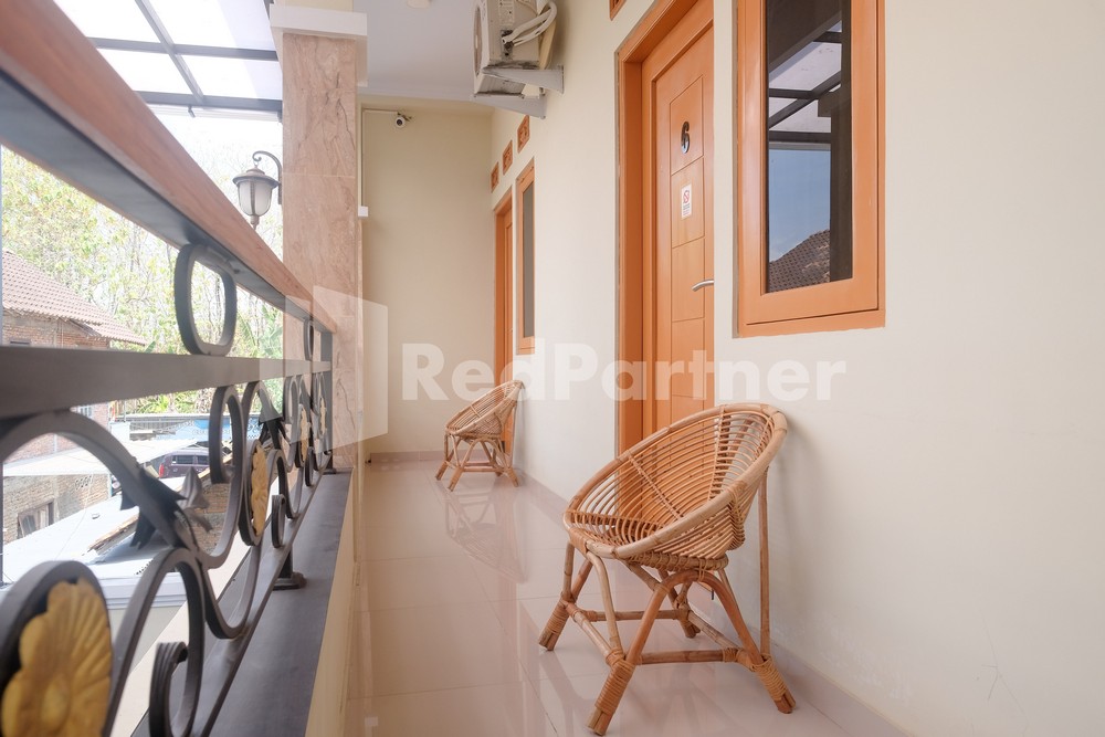 Madina Guest House Syariah Near Gembira Loka Zoo Yogyakarta Mitra Reddoorz,Indonesia>>Yogyakarta,1 star