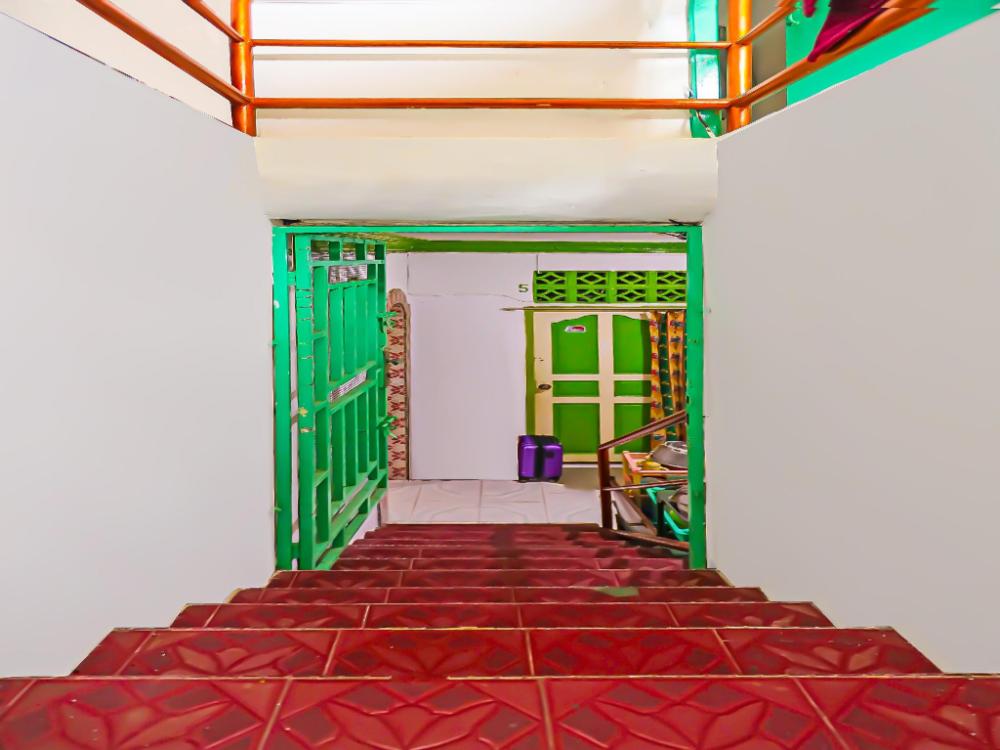 spot on 92843 paris syariah