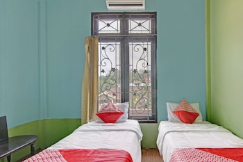 oyo 92872 swakarya guest house