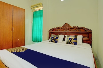 spot on 92905 sutomo residence syariah