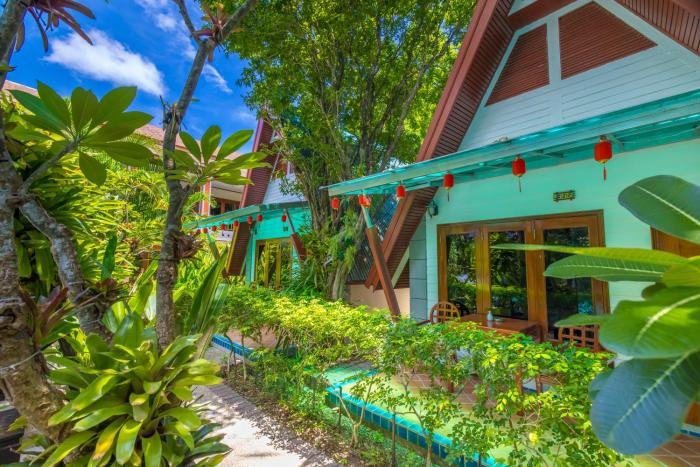 phuket meet holiday hotel