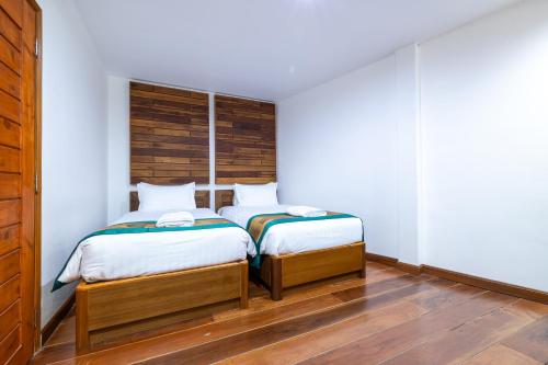 phuket meet holiday hotel