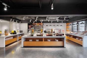 ramada encore by wyndham kunming guandu