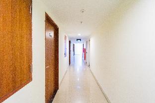 redliving apartemen grand kamala lagoon rooms 911 tower barclay south with netflix