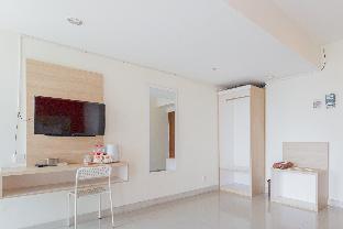 redliving apartemen grand kamala lagoon rooms 911 tower barclay south with netflix