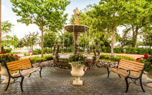 monte carlo inn toronto markham