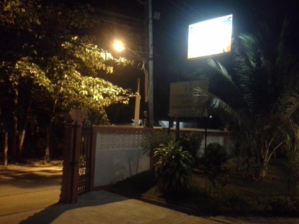 suandarbporn resort mae sot