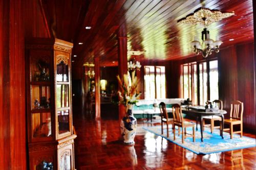 suandarbporn resort mae sot