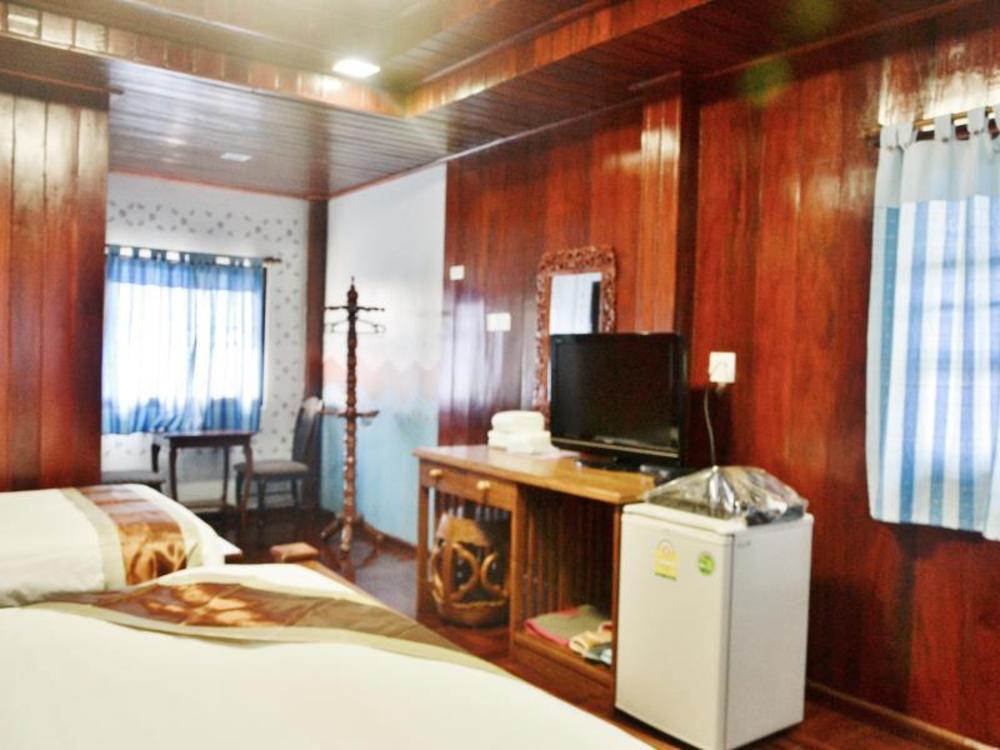 suandarbporn resort mae sot