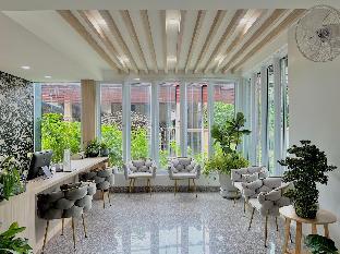 the nine place chaeng sanit