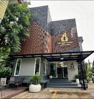 the nine place chaeng sanit