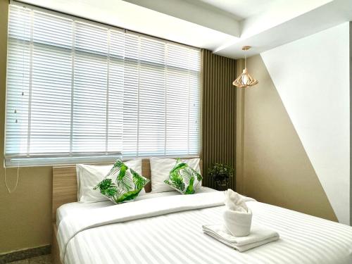 the nine place chaeng sanit