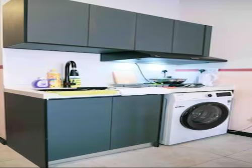 neusuite cozy studio by guestonic