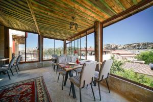 aysel inn house
