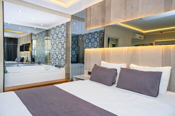 216 station suite gebze