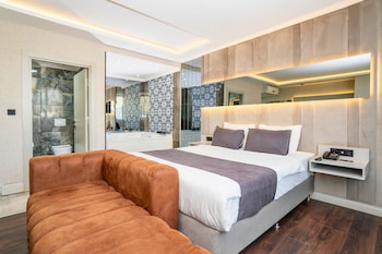 216 station suite gebze