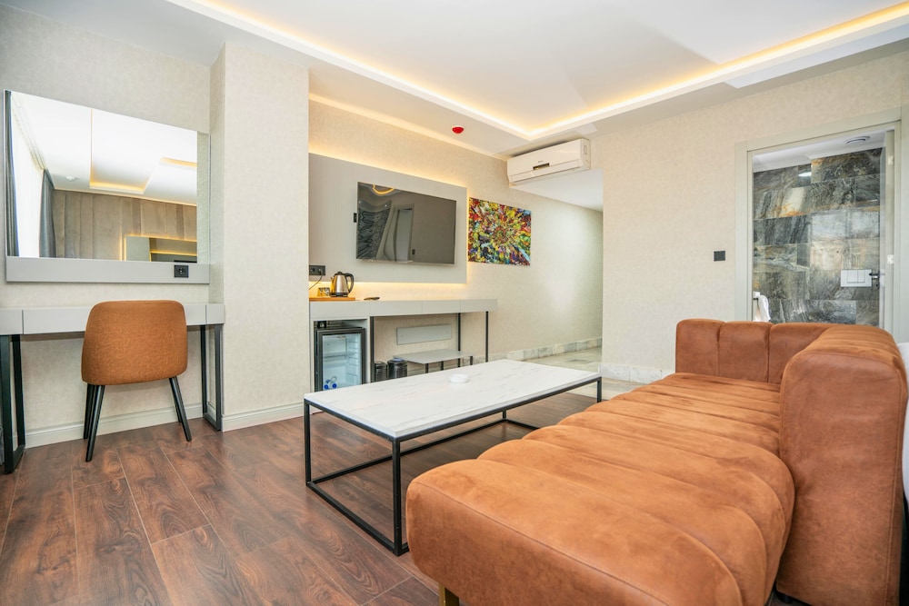 216 station suite gebze