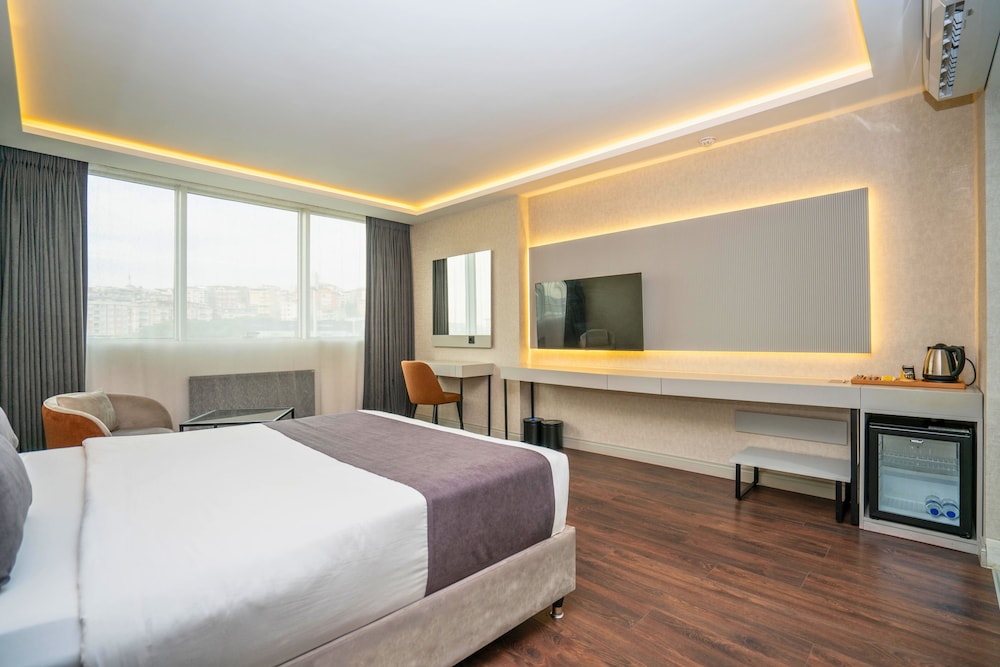 216 station suite gebze