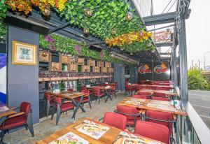 216 station suite gebze