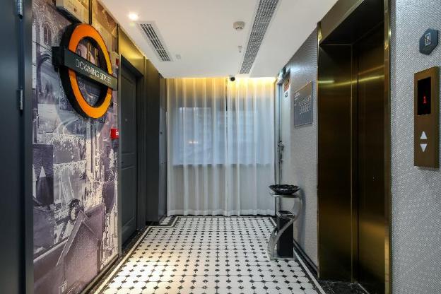 starway hotel wuhan hanjiang road jiqing street