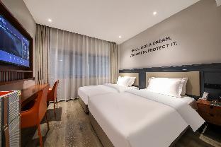 starway hotel wuhan hanjiang road jiqing street