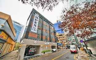 dongdaemun history cultural park station loo lou hotel