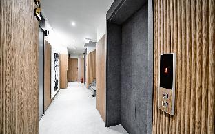 dongdaemun history cultural park station loo lou hotel