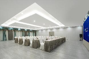 borrman hotel xian port area olympic sports center