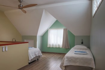 niu beach hotel moorea