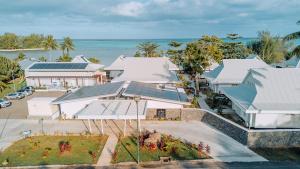 niu beach hotel moorea