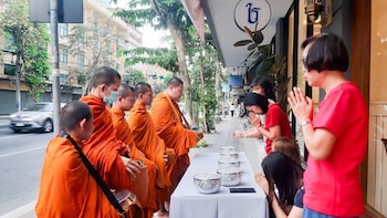 pranakorn heritage hotel