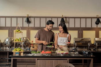 pranakorn heritage hotel