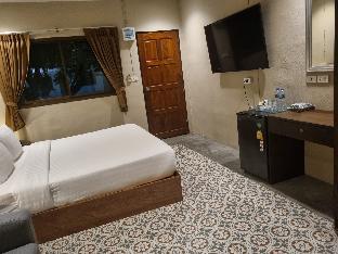new breakers hotel rawai