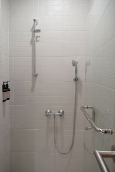 gendhis batu boutique hotel