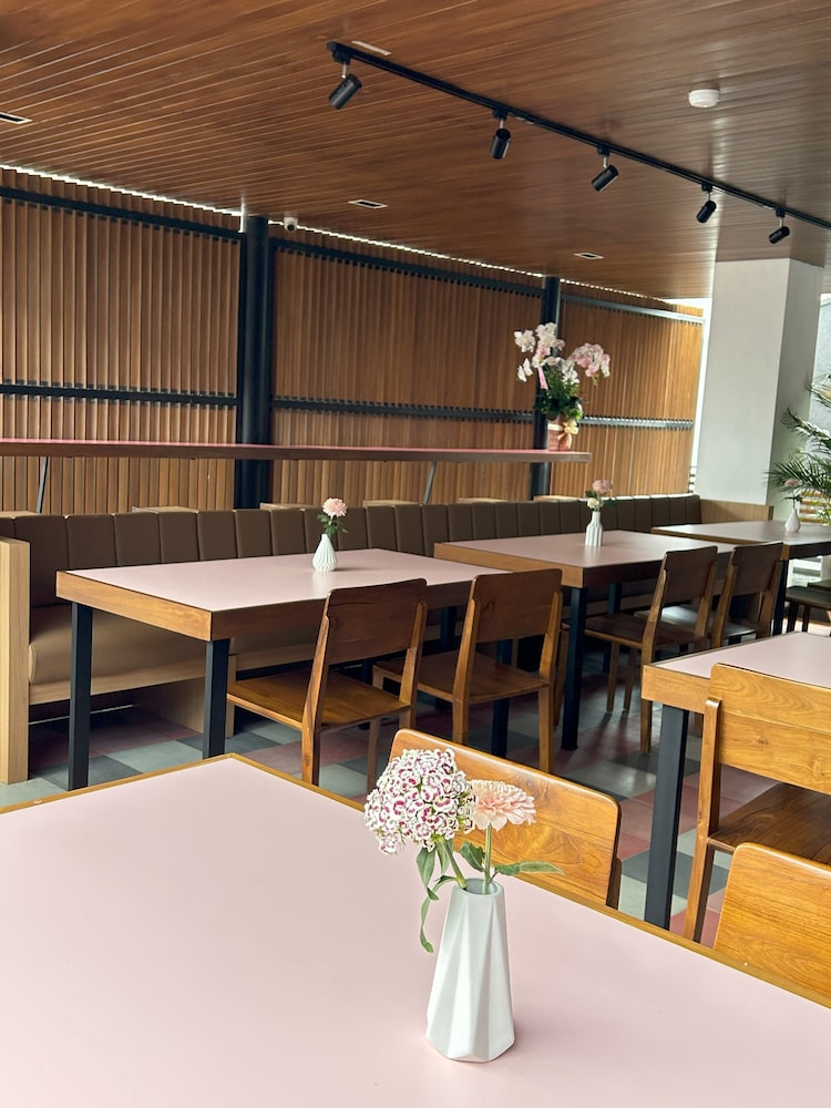 gendhis batu boutique hotel