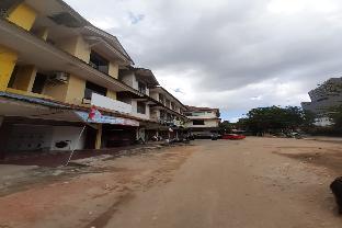 spot on 92923 toyo homestay syariah