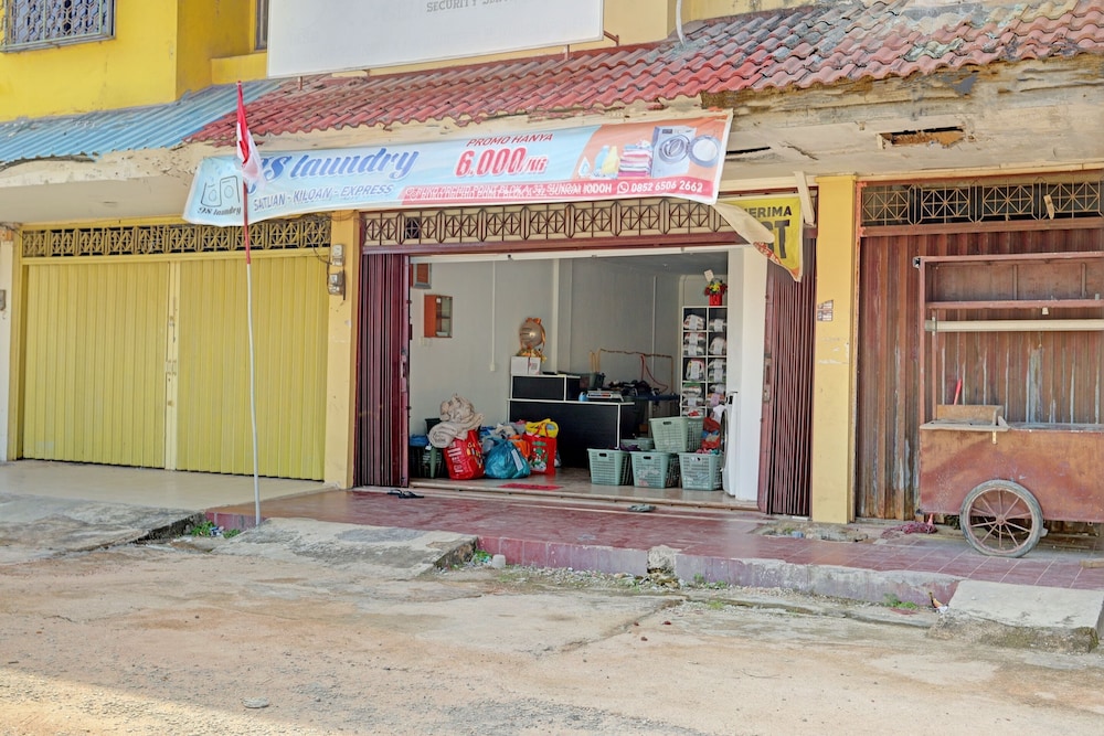 spot on 92923 toyo homestay syariah